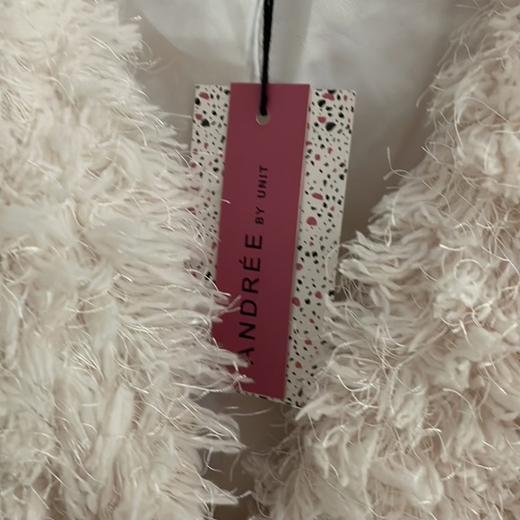 NWT Andree by unit medium catch a vibe jacket - Picture 3 of 7